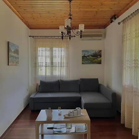 Anesis Holiday home Asprogerakata