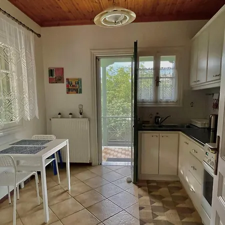 Anesis * Asprogerakata