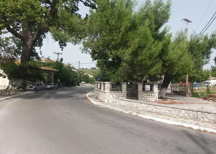 Anesis * Ασπρογερακάτα